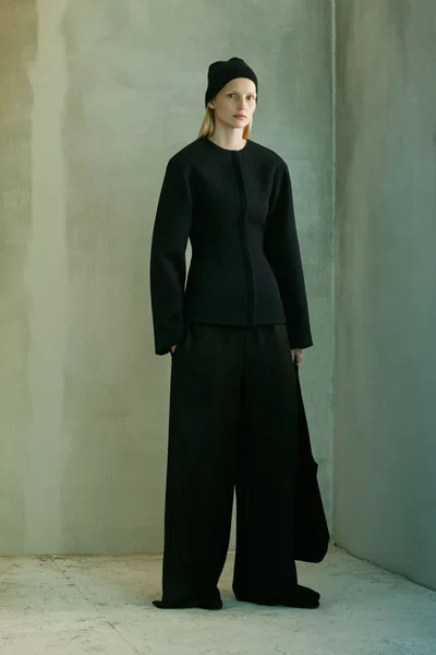 Look 8